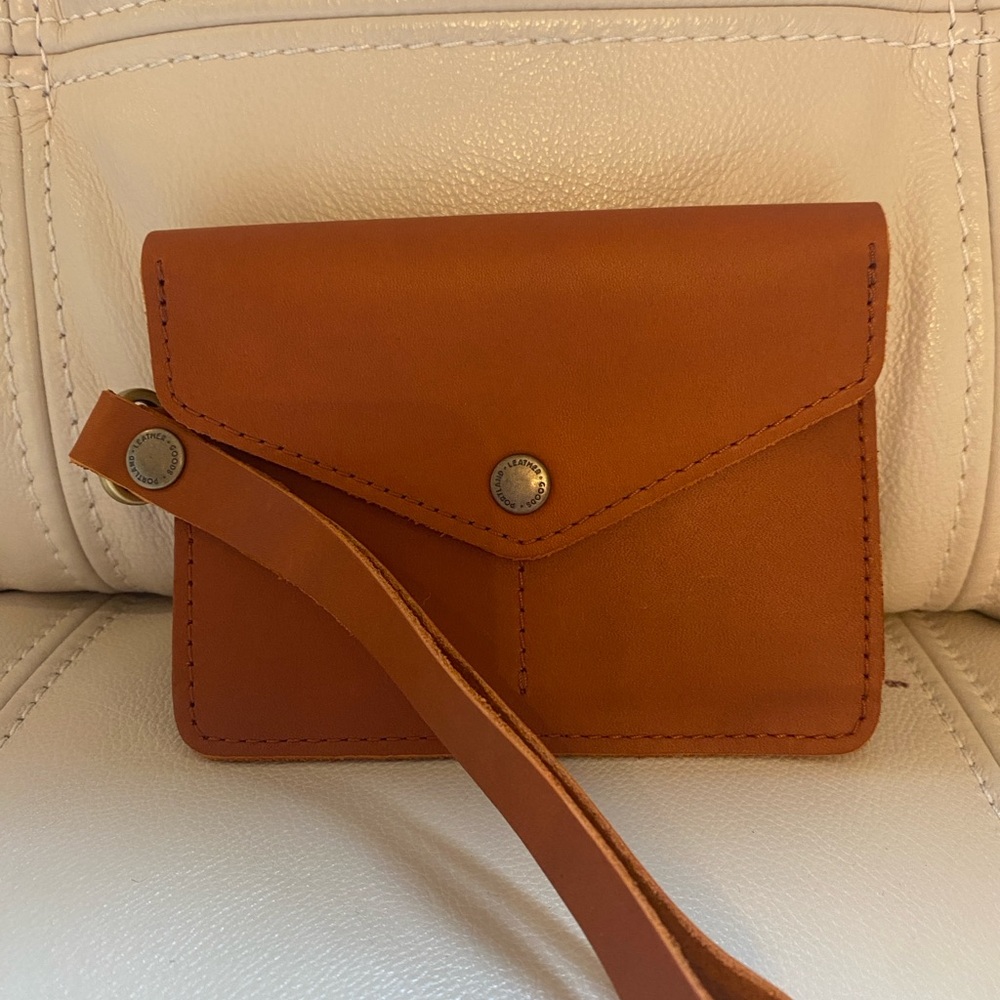 FINAL PRICE - NWOT Portland leather goods passport wristlet - Tuscany color